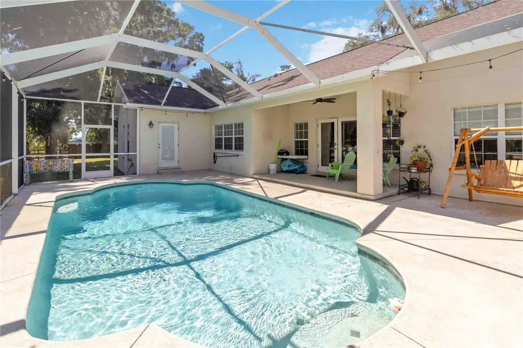 2313 Holden Lane Lithia FL 33547
