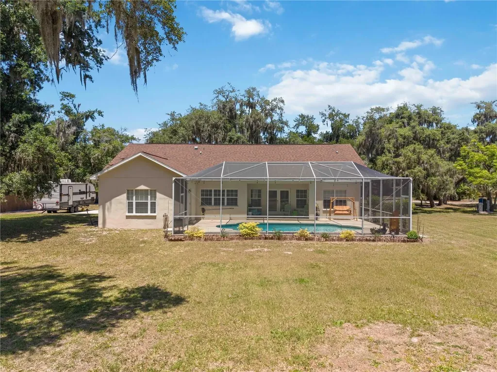 2313 Holden Lane Lithia FL 33547