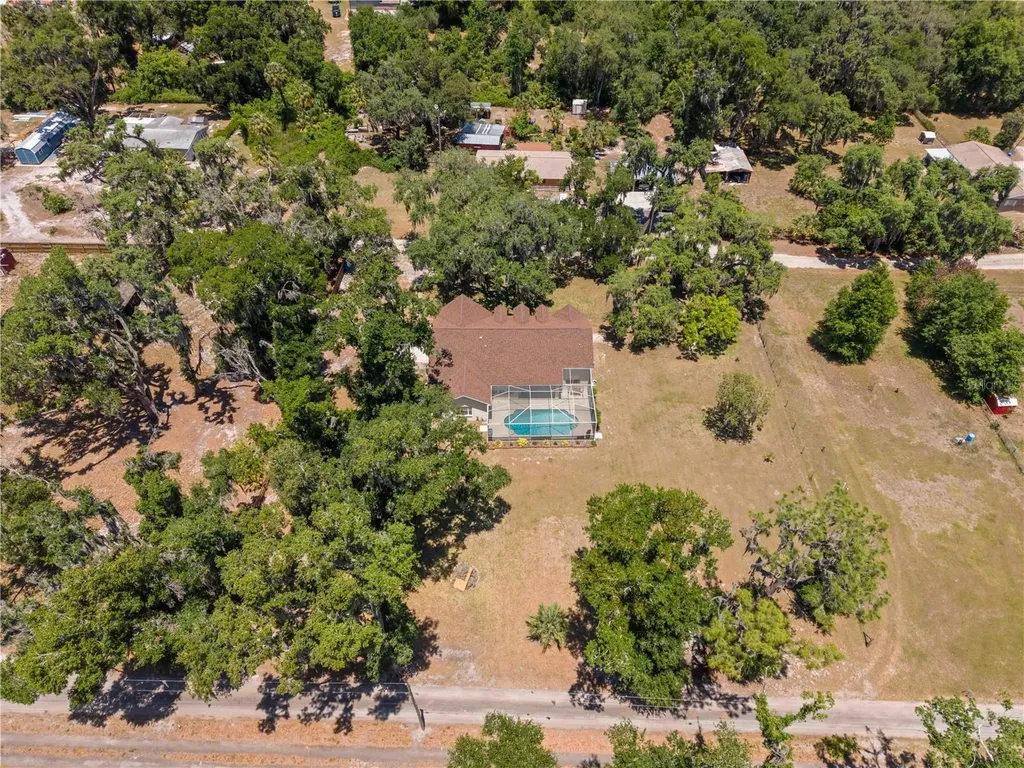 2313 Holden Lane Lithia FL 33547