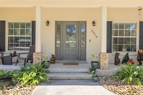 2313 Holden Lane Lithia FL 33547