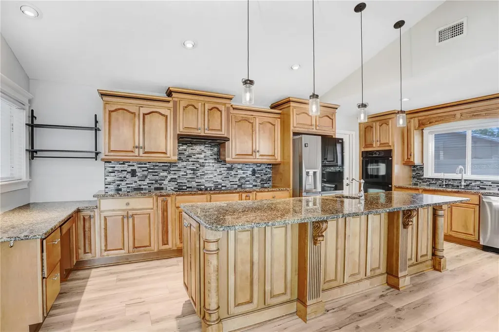 8404 Blackstone Court Tampa FL 33615