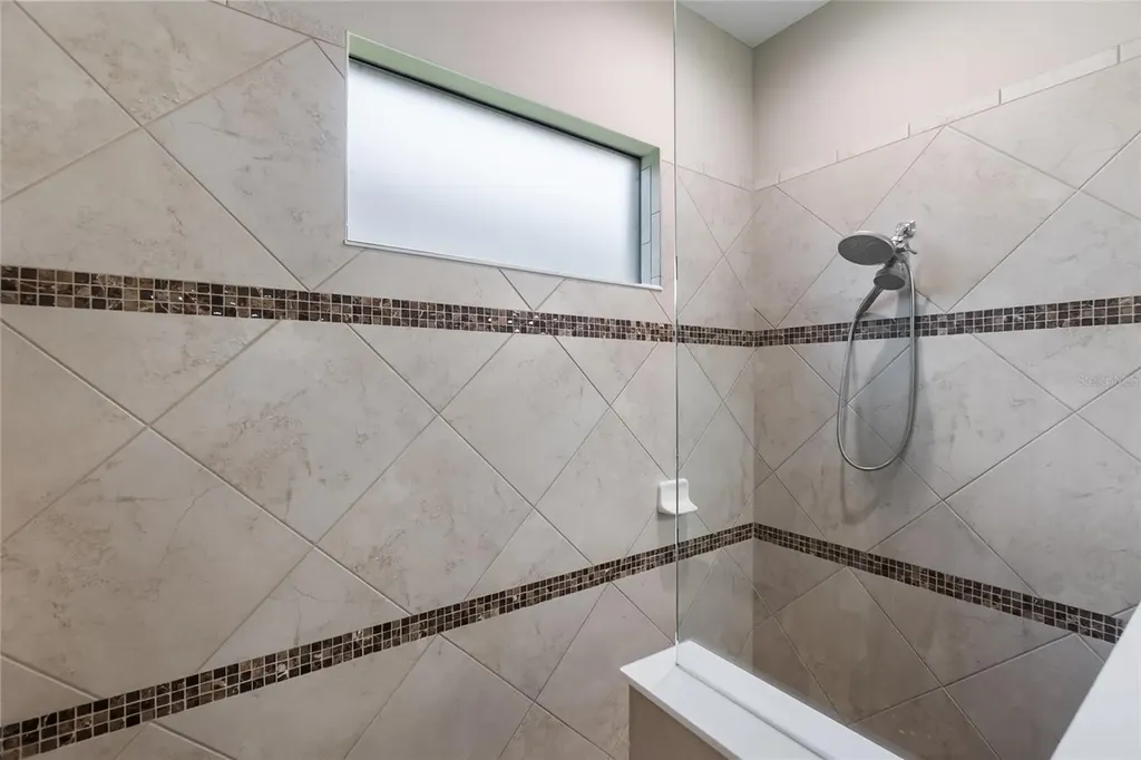 16512 Berwick Terrace Bradenton FL 34202