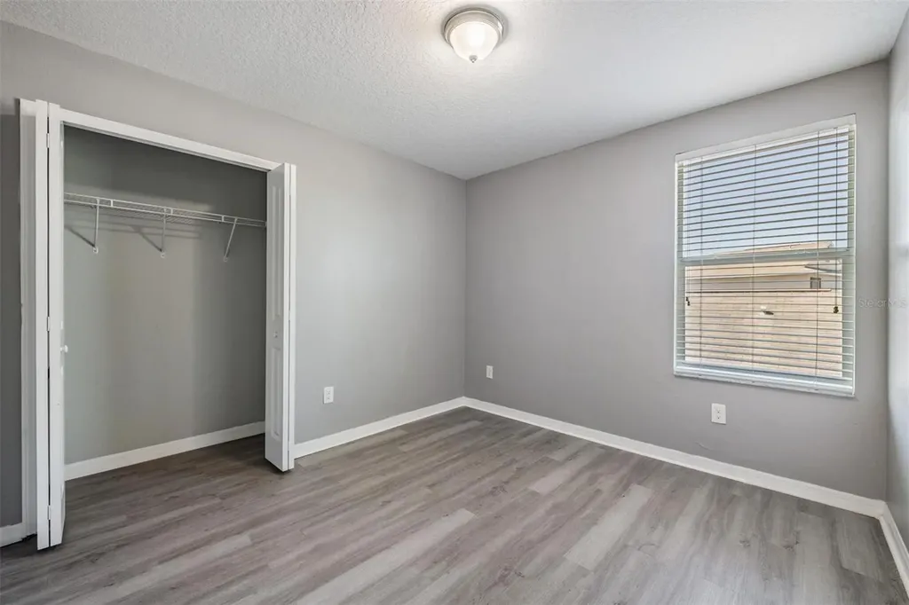 253 Cascade Bend Drive Ruskin FL 33570