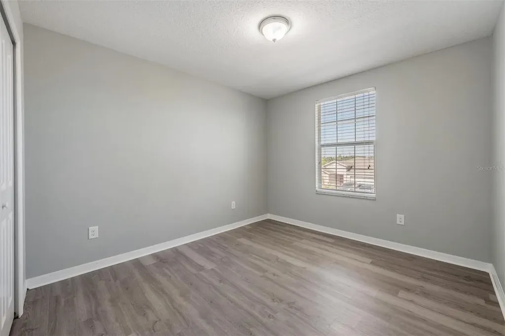 253 Cascade Bend Drive Ruskin FL 33570