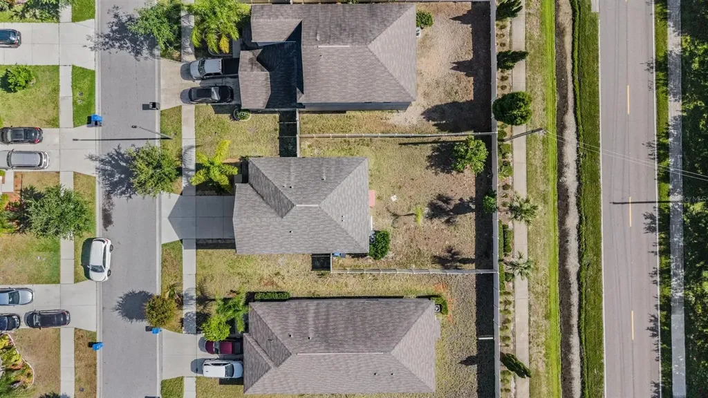 253 Cascade Bend Drive Ruskin FL 33570