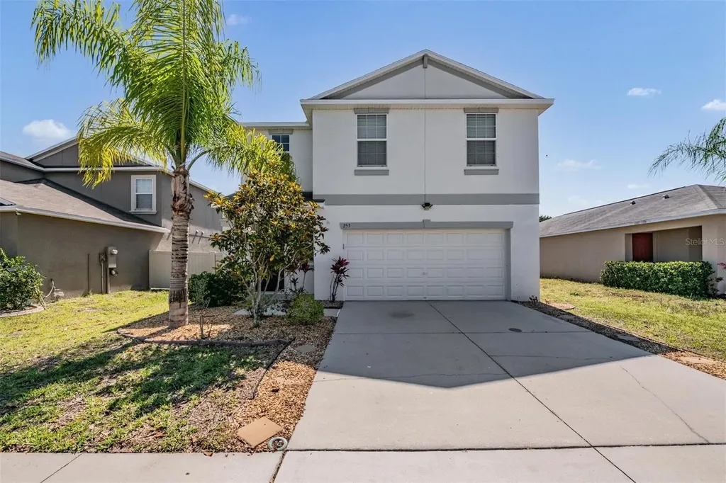 253 Cascade Bend Drive Ruskin FL 33570