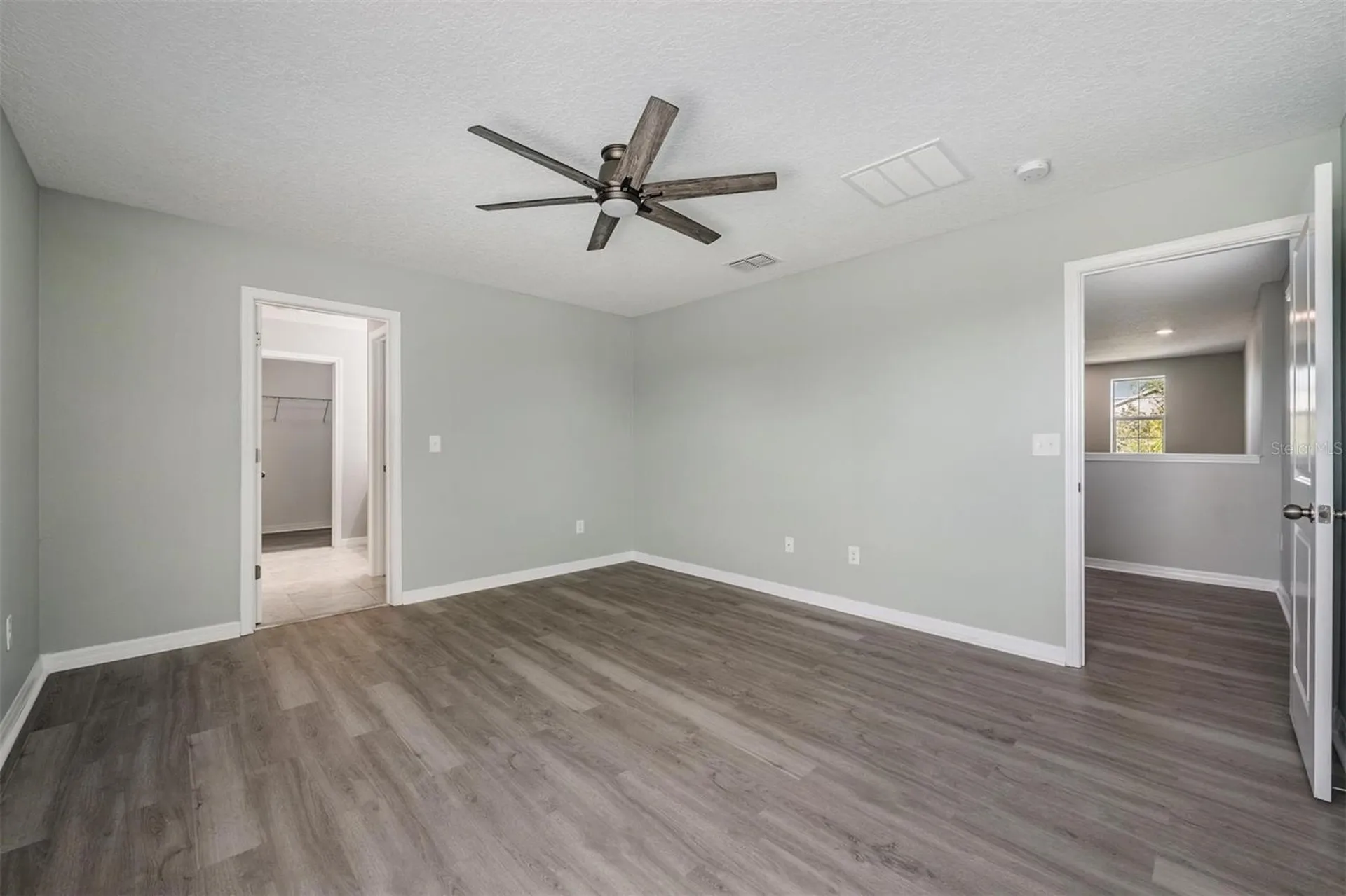 253 Cascade Bend Drive Ruskin FL 33570
