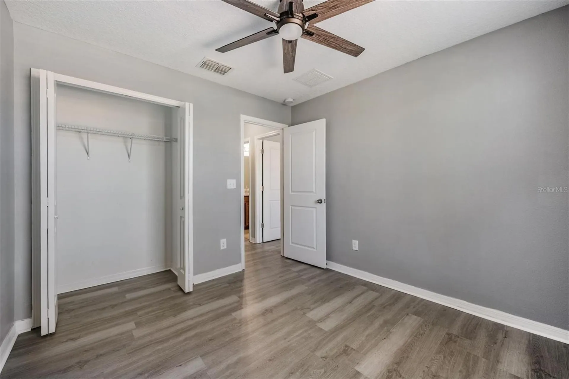 253 Cascade Bend Drive Ruskin FL 33570