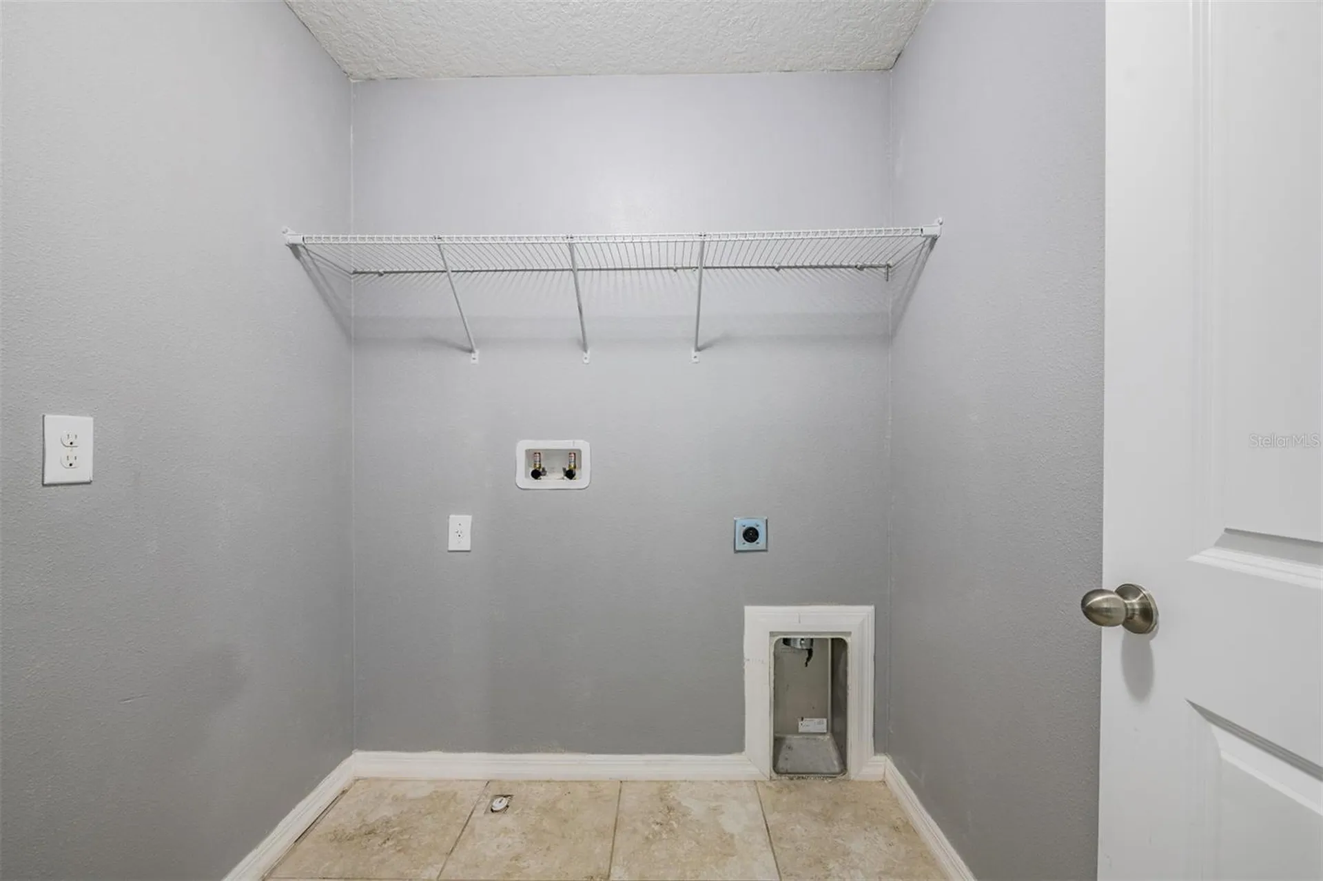 253 Cascade Bend Drive Ruskin FL 33570
