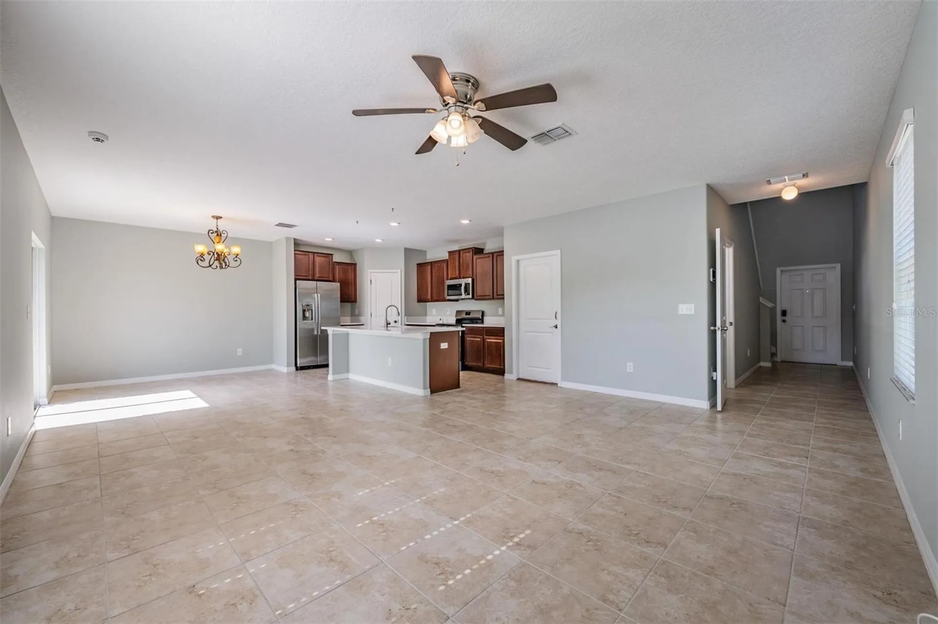 253 Cascade Bend Drive Ruskin FL 33570