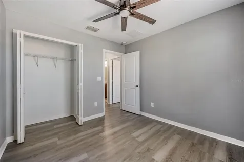 253 Cascade Bend Drive Ruskin FL 33570