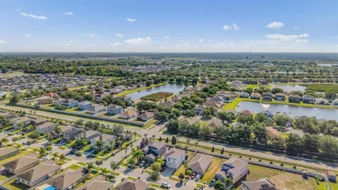253 Cascade Bend Drive Ruskin FL 33570