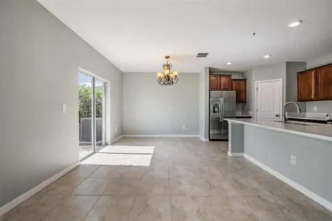 253 Cascade Bend Drive Ruskin FL 33570