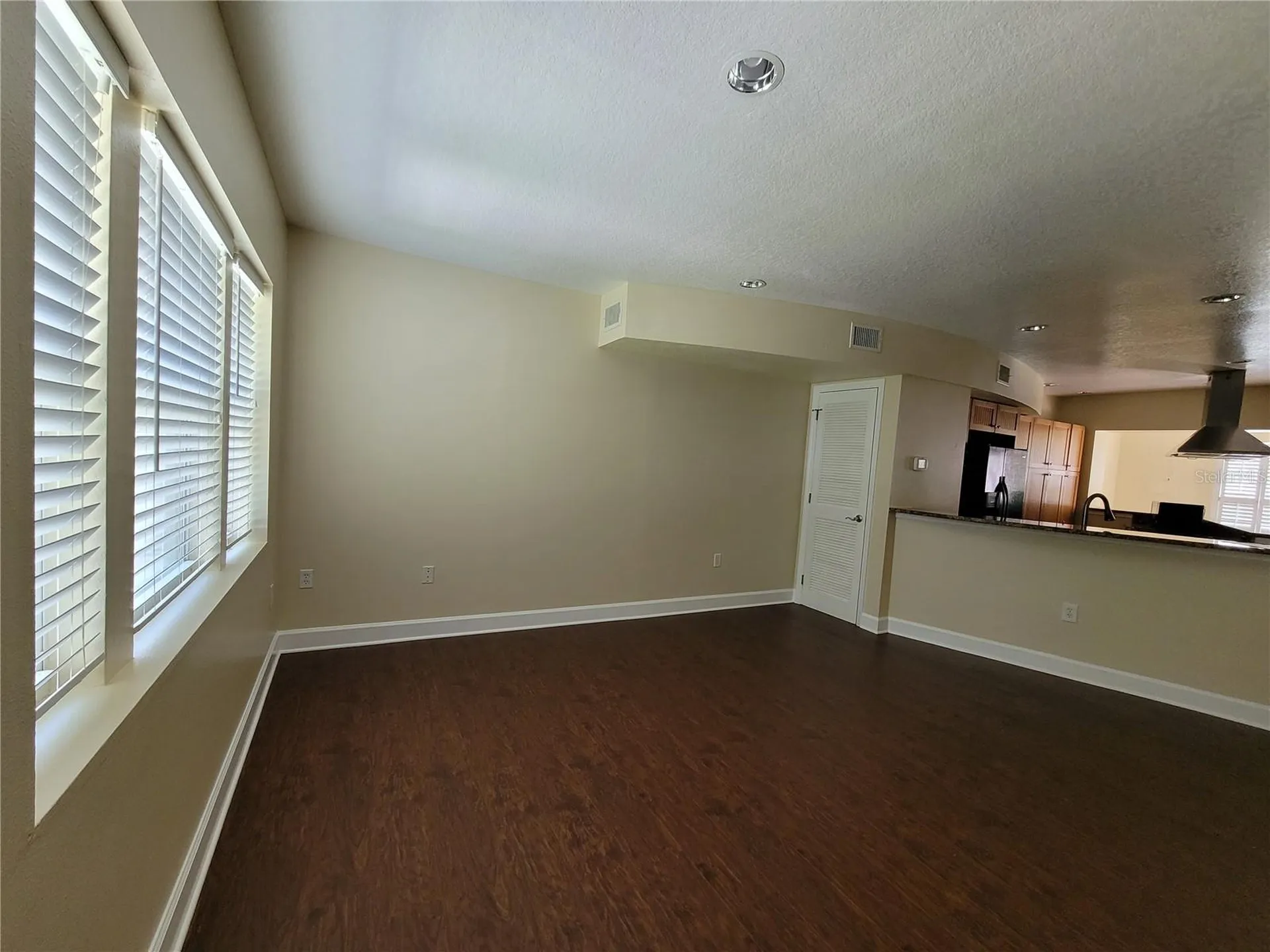 260 15th Avenue NE St Petersburg FL 33704