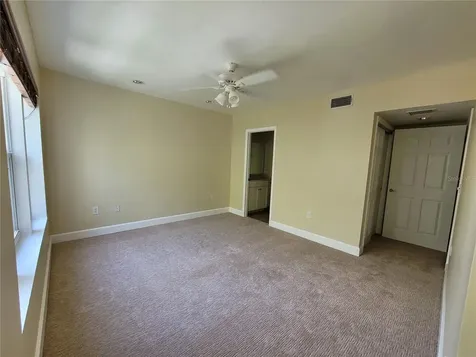260 15th Avenue NE St Petersburg FL 33704