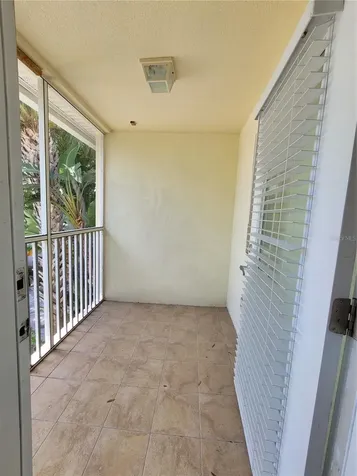 260 15th Avenue NE St Petersburg FL 33704