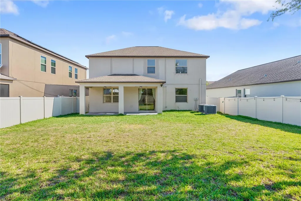 11411 Chilly Water Court Riverview FL 33569