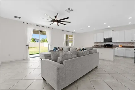11411 Chilly Water Court Riverview FL 33569