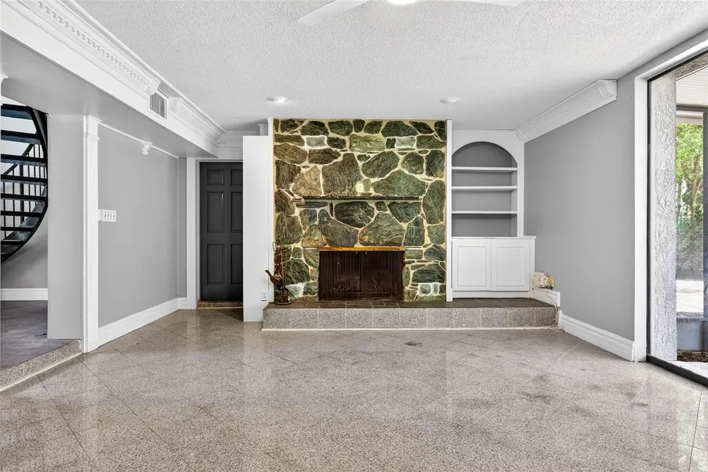 305 Bannockburn Avenue Temple Terrace FL 33617