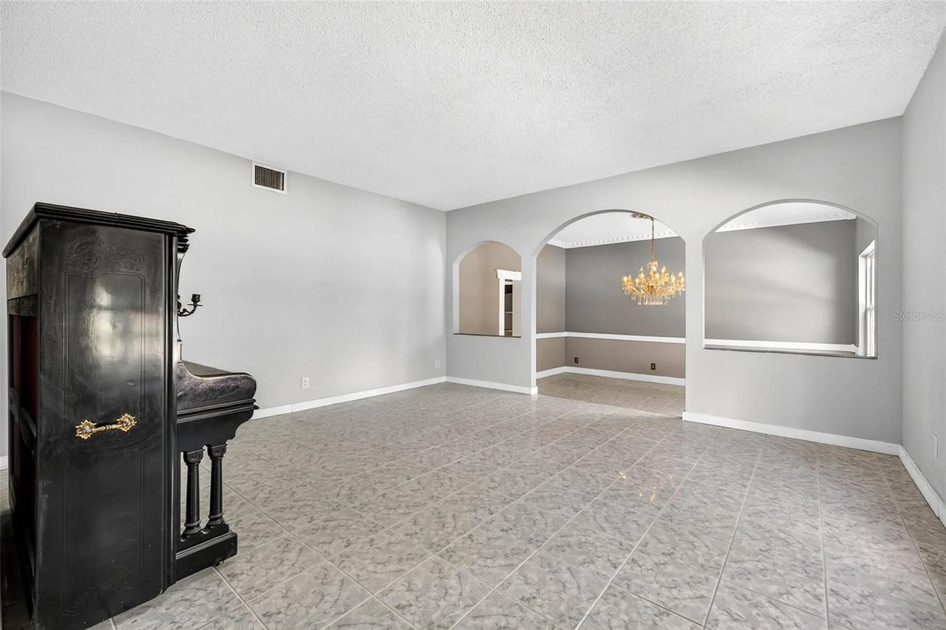 305 Bannockburn Avenue Temple Terrace FL 33617