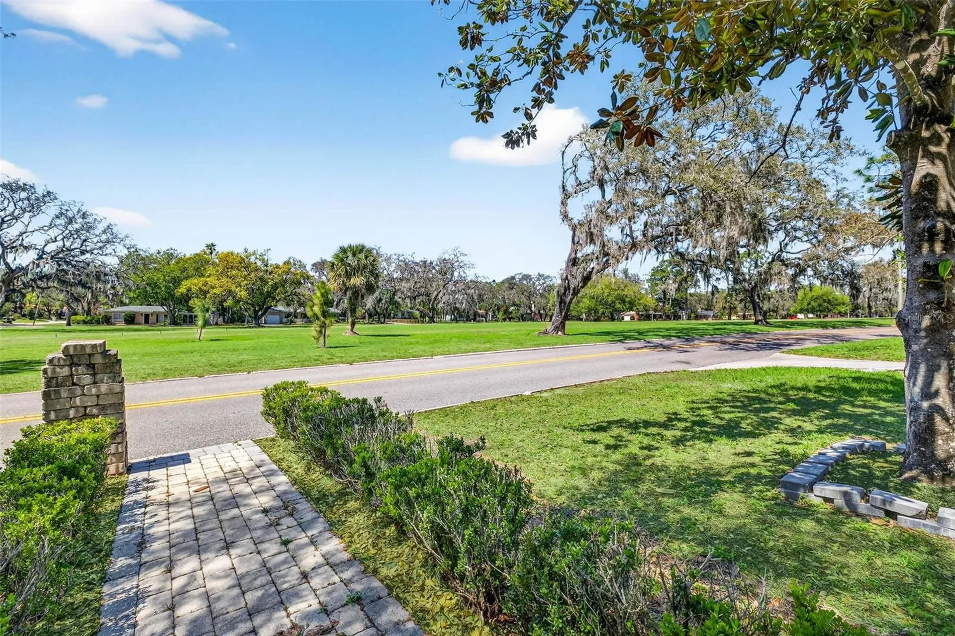 305 Bannockburn Avenue Temple Terrace FL 33617