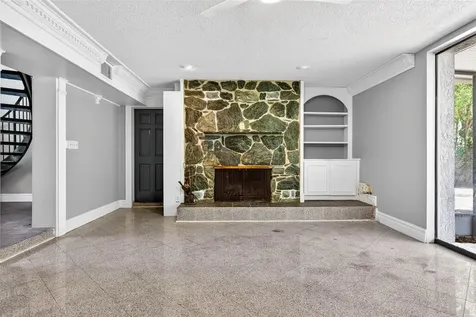 305 Bannockburn Avenue Temple Terrace FL 33617