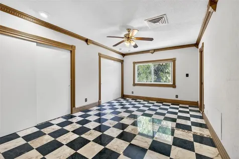 305 Bannockburn Avenue Temple Terrace FL 33617