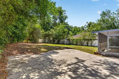 305 Bannockburn Avenue Temple Terrace FL 33617