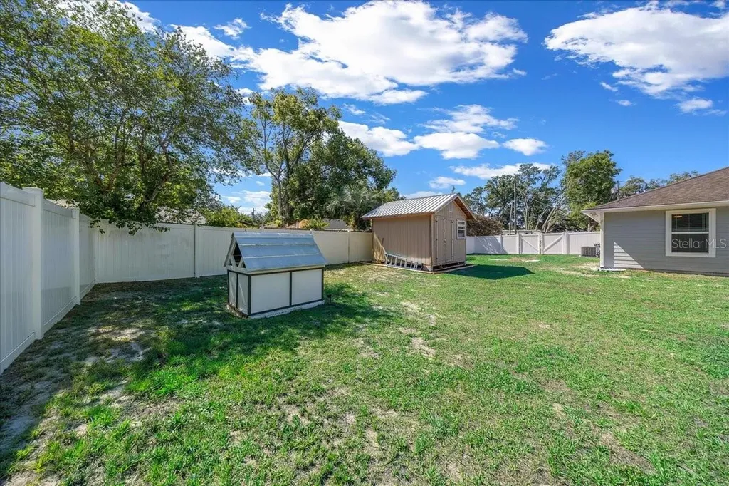 13 Teak Loop Place Ocala FL 34472