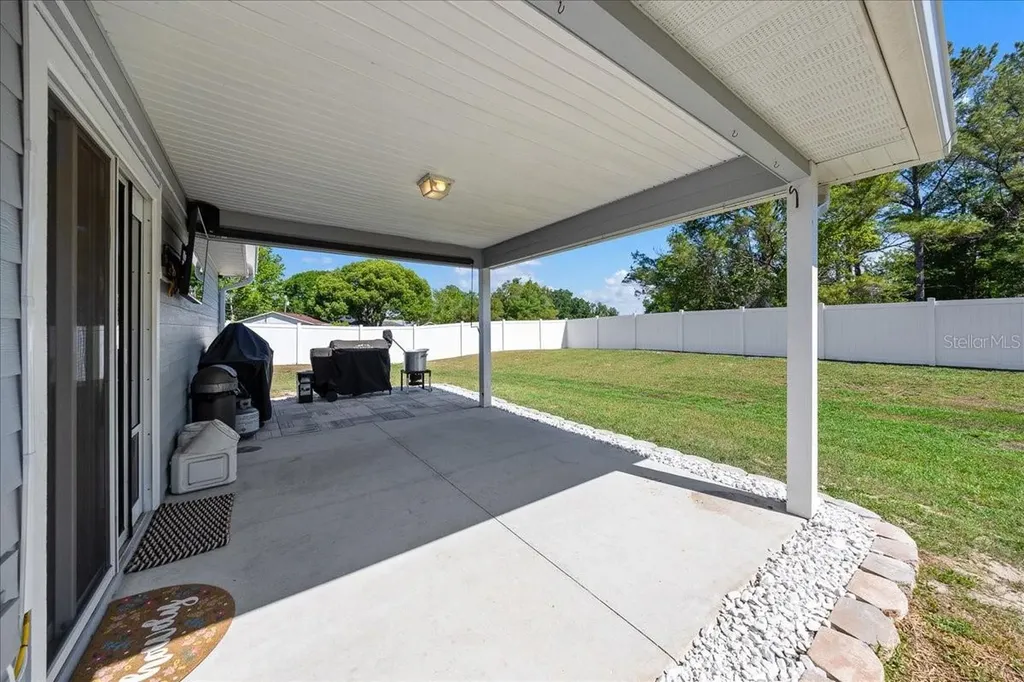13 Teak Loop Place Ocala FL 34472