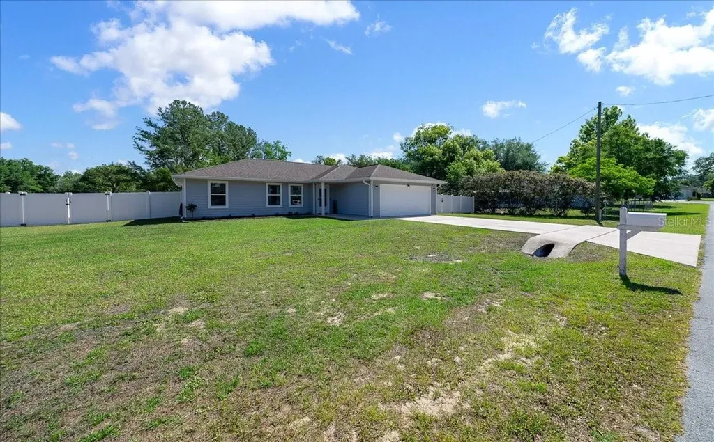 13 Teak Loop Place Ocala FL 34472