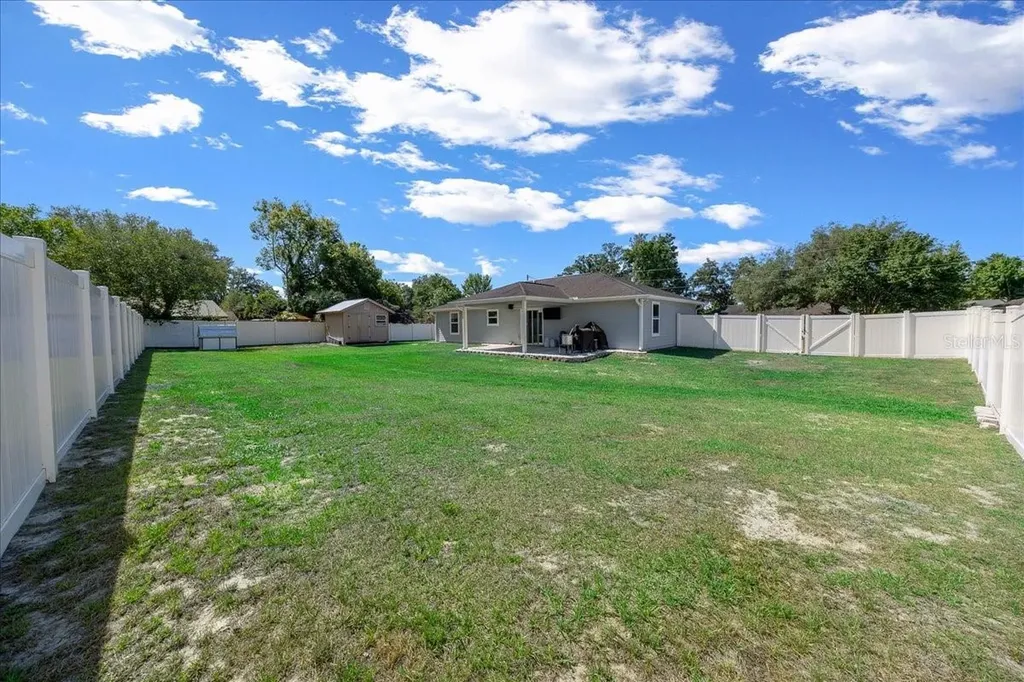 13 Teak Loop Place Ocala FL 34472