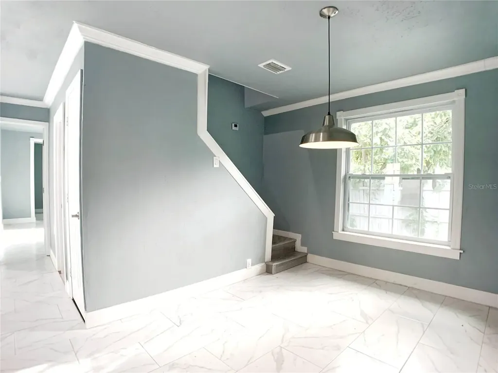 3427 16th Avenue S St Petersburg FL 33711
