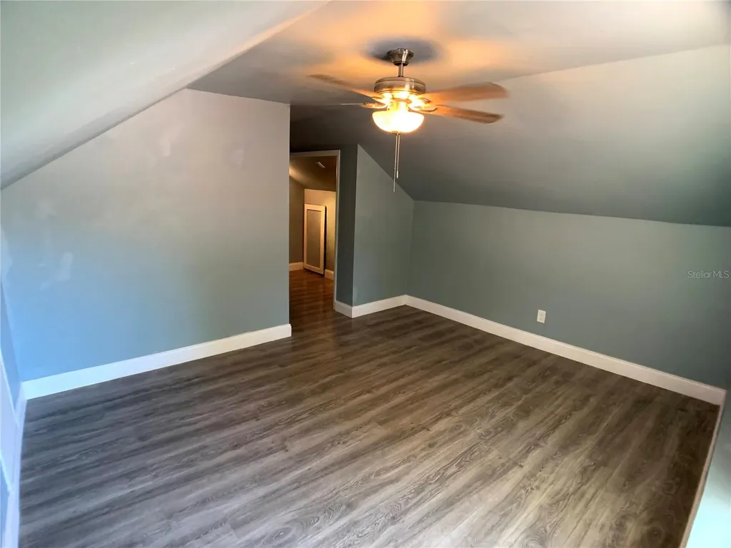 3427 16th Avenue S St Petersburg FL 33711