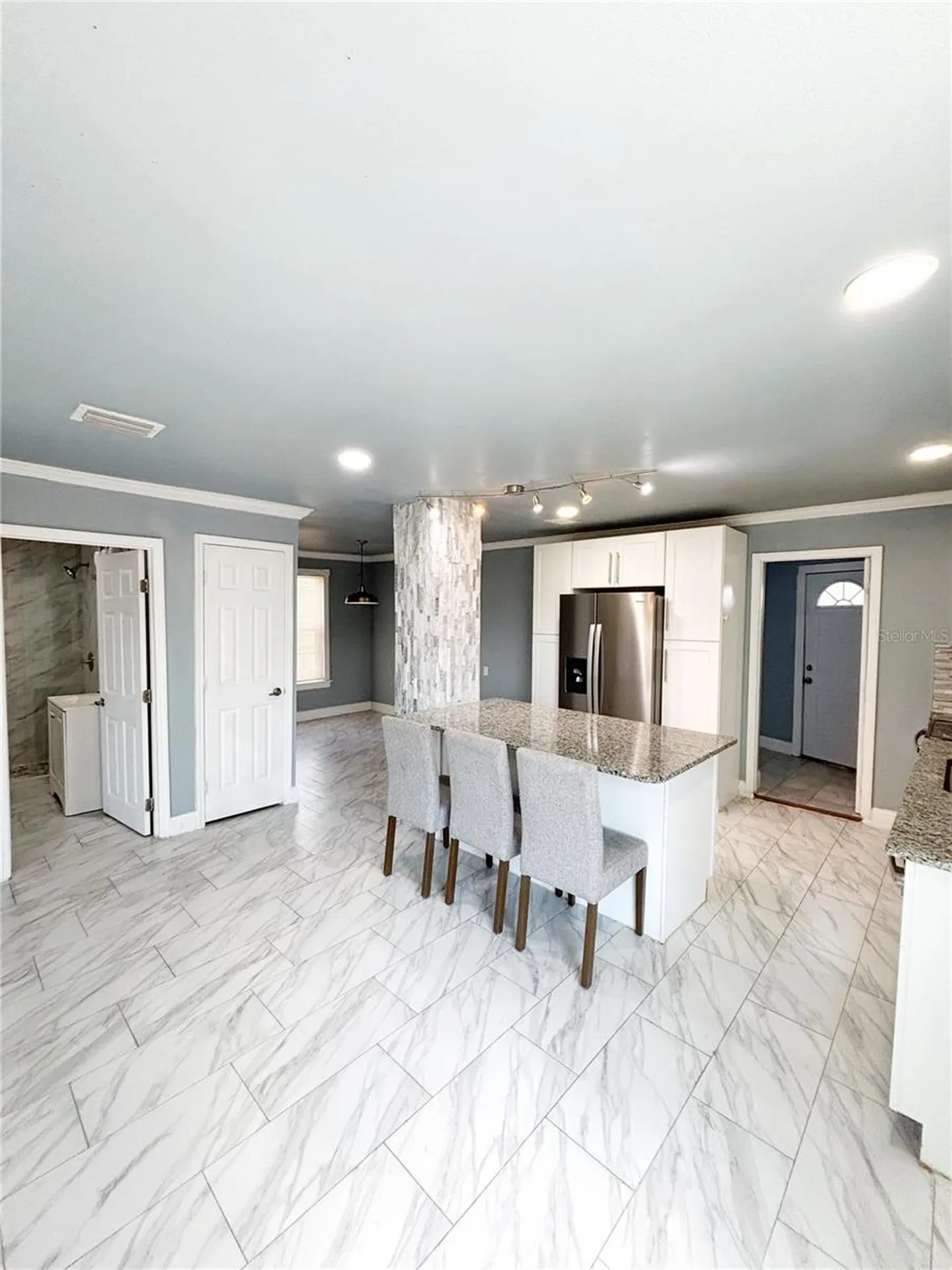 3427 16th Avenue S St Petersburg FL 33711