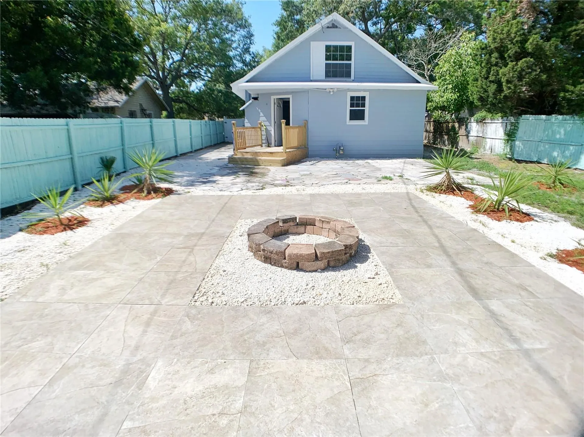 3427 16th Avenue S St Petersburg FL 33711