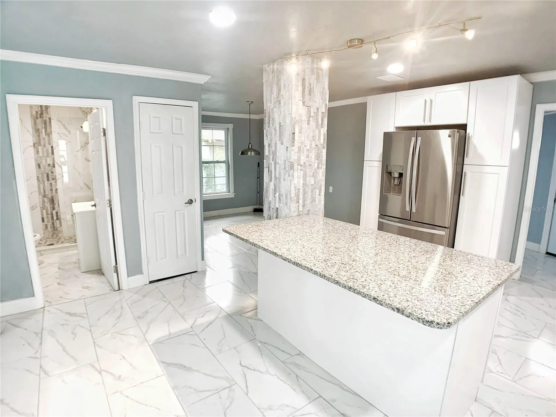 3427 16th Avenue S St Petersburg FL 33711