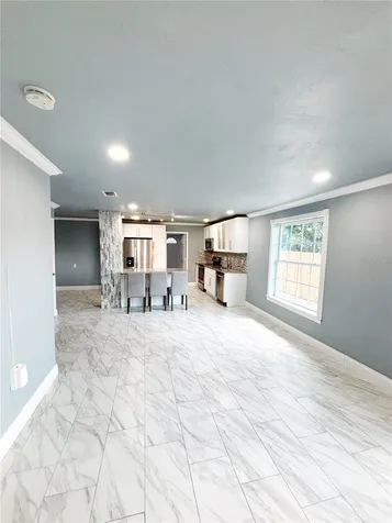 3427 16th Avenue S St Petersburg FL 33711