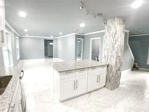 3427 16th Avenue S St Petersburg FL 33711