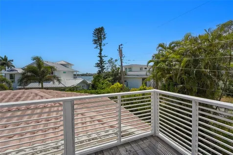 1613 Idle Lane Sarasota FL 34231