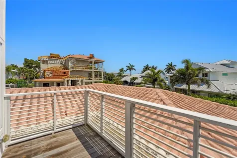1613 Idle Lane Sarasota FL 34231
