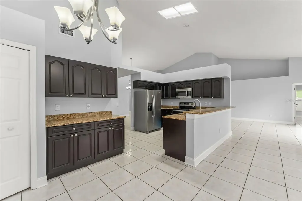 632 Herons Nest Court Orlando FL 32825