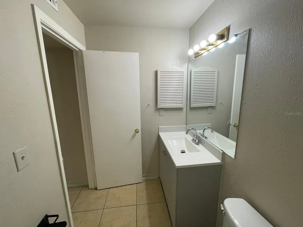 6100 Westgate Drive Orlando FL 32835