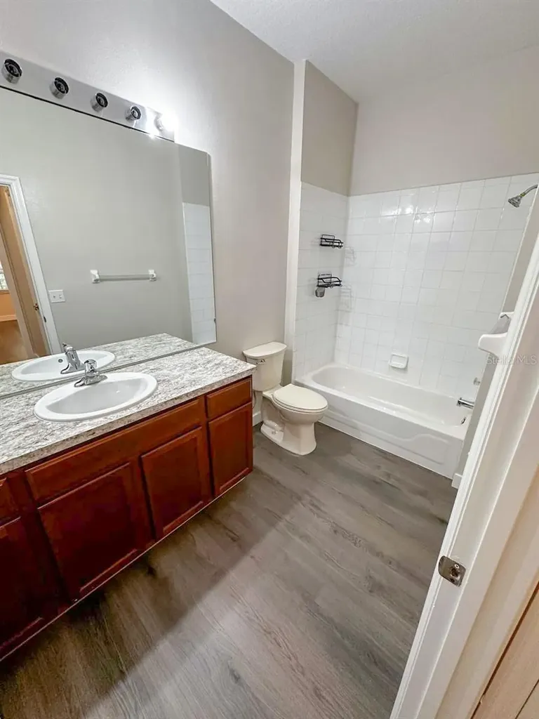 1224 S Hiawassee Road Orlando FL 32835