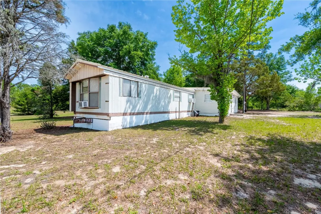 719 State Road 26 Melrose FL 32666