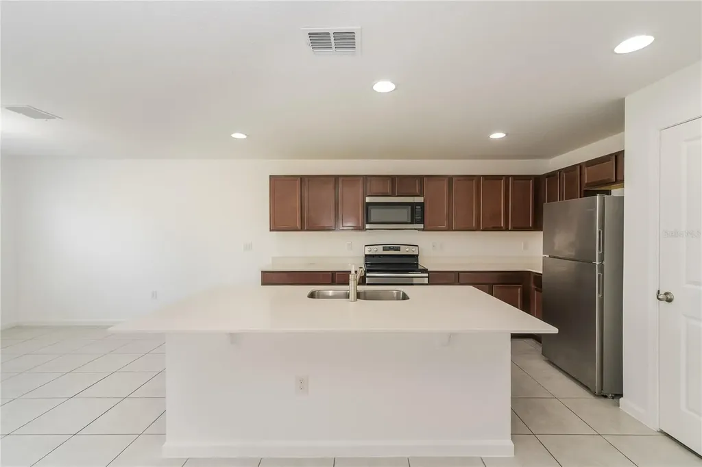 1373 Lucerne Loop Road NE Winter Haven FL 33881