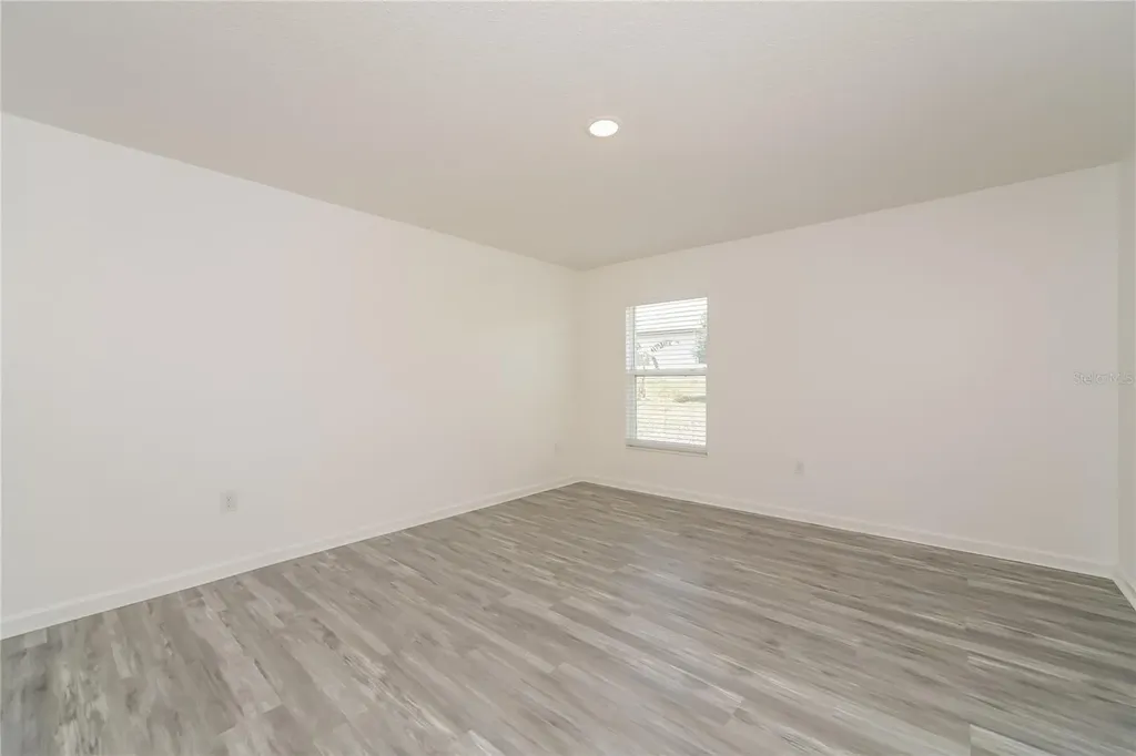 1373 Lucerne Loop Road NE Winter Haven FL 33881