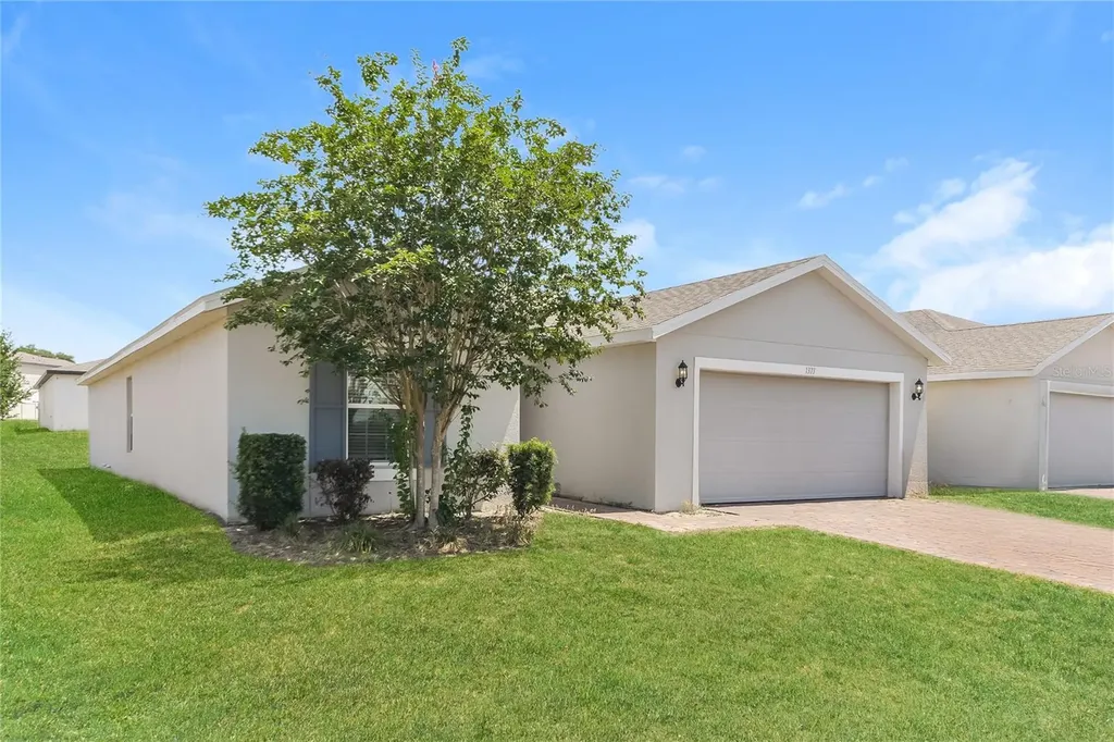1373 Lucerne Loop Road NE Winter Haven FL 33881