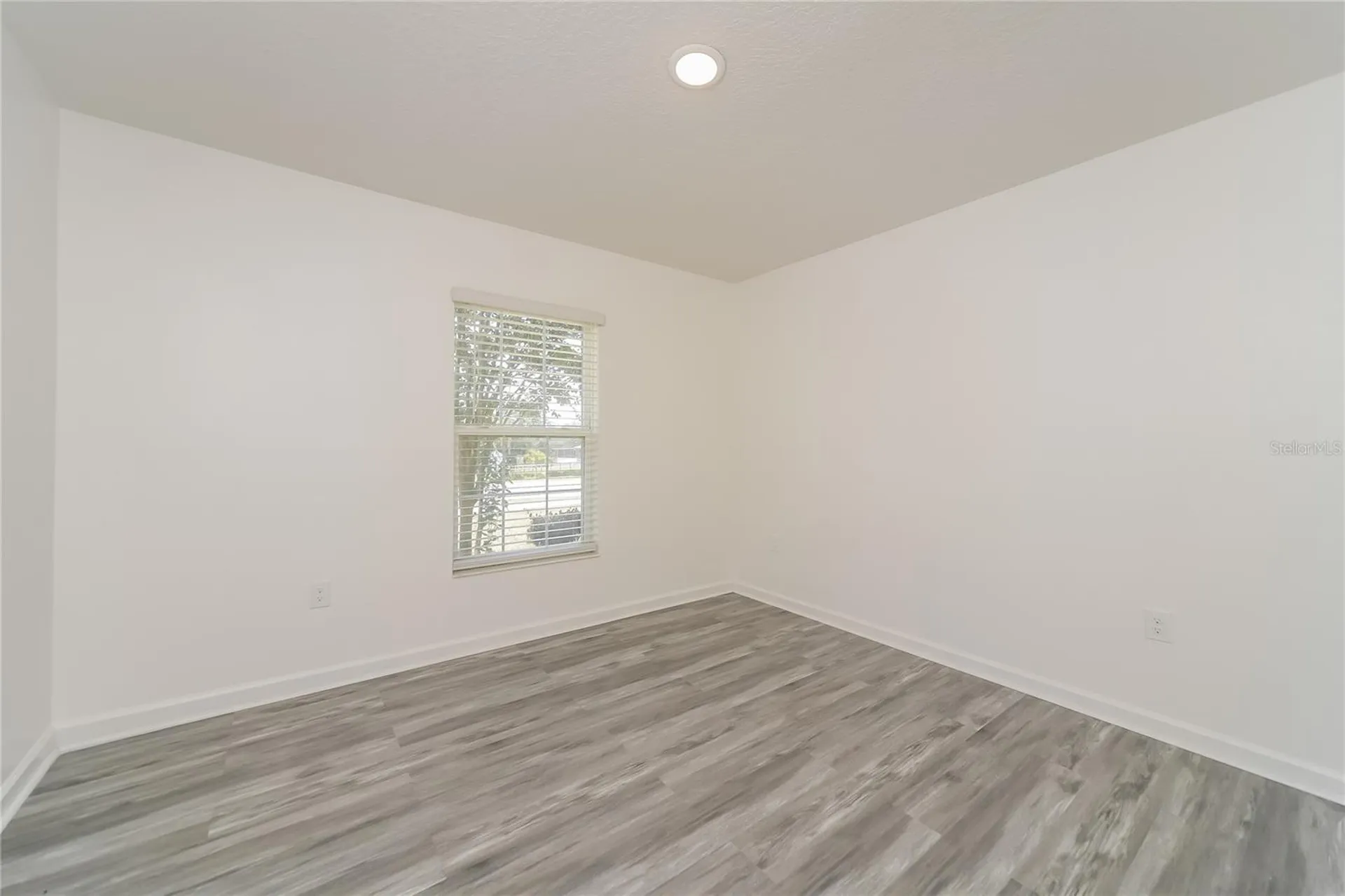 1373 Lucerne Loop Road NE Winter Haven FL 33881