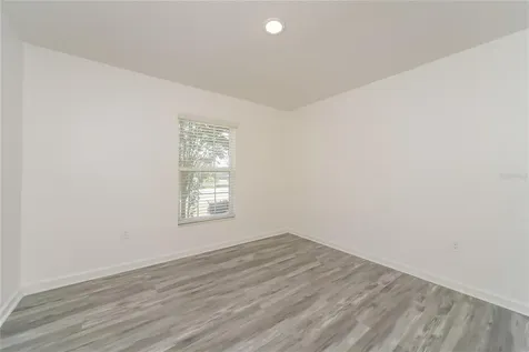1373 Lucerne Loop Road NE Winter Haven FL 33881
